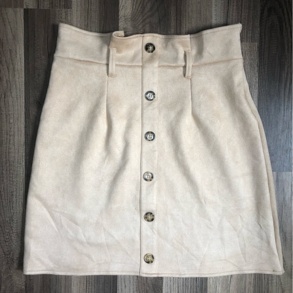Womens Mini Skirt Faux Suede Front Button Up Belted Casual Business Cream LARGE